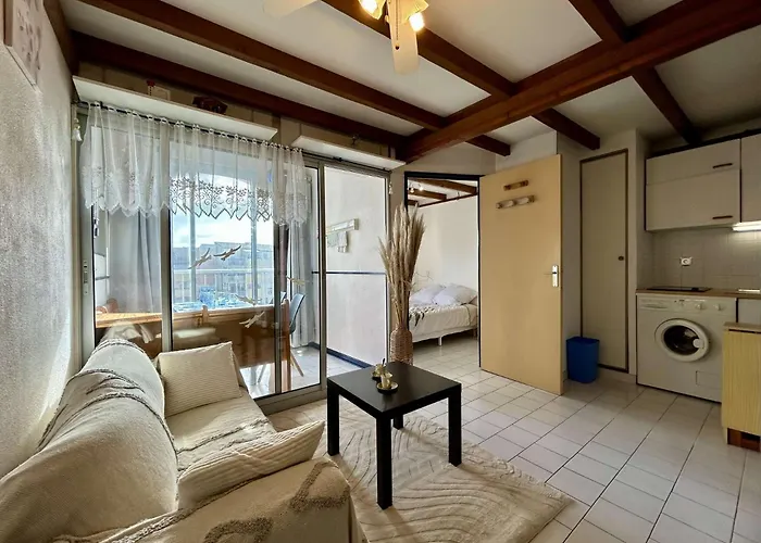 2 Pieces Mezzanine 6 Couchages Cap D'agde Ct045-193 *