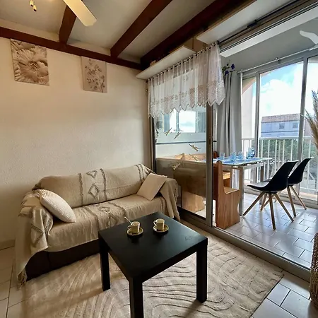 Lägenhet 2 Pieces Mezzanine 6 Couchages Cap D'agde Ct045-193 Agde